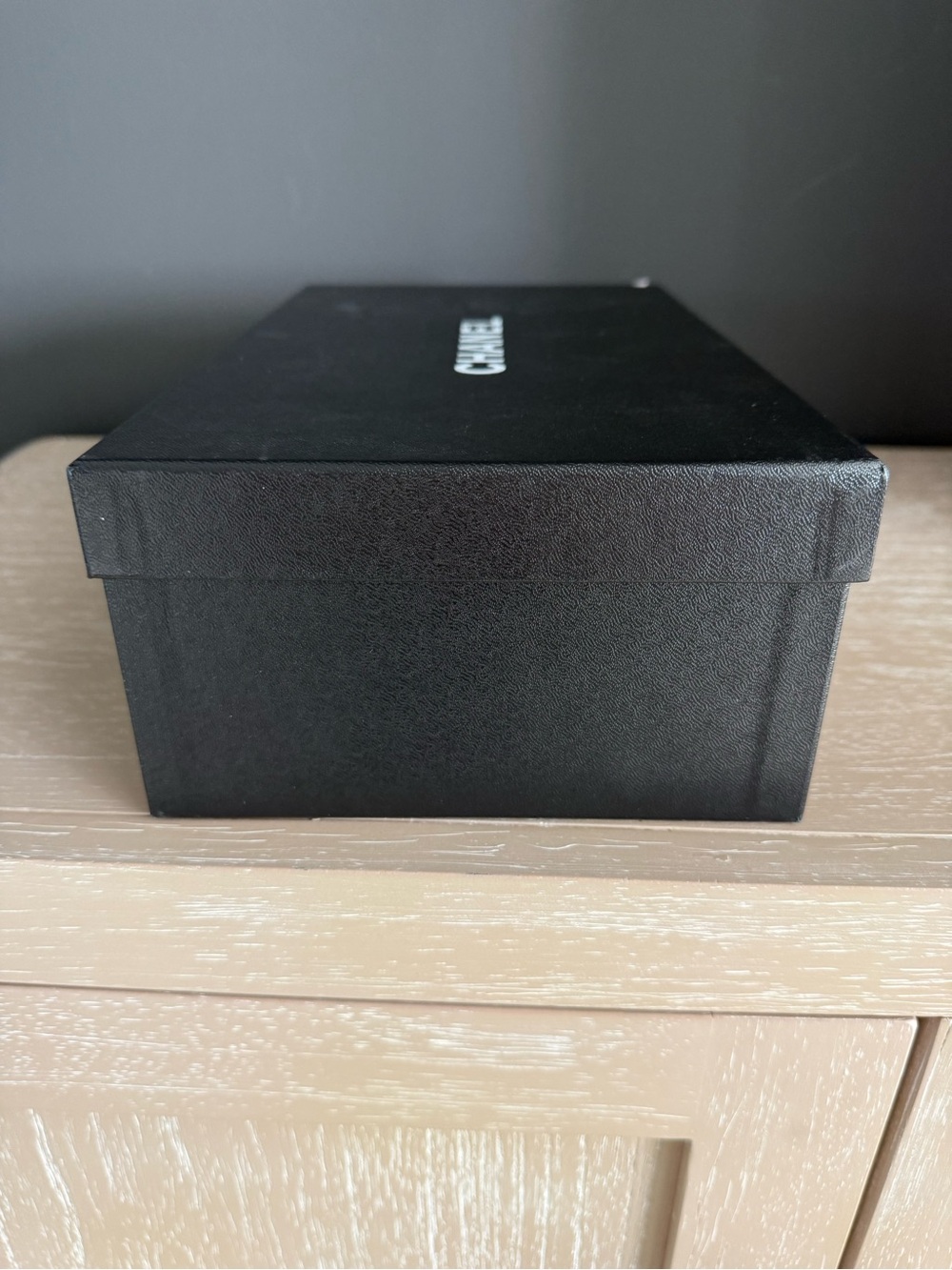 Chanel Shoe/Gift Box - Picture 9 of 9